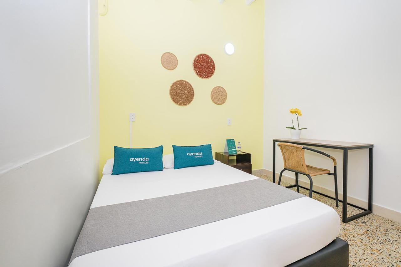 Casa De Pinos Hotel Bucaramanga Eksteriør billede