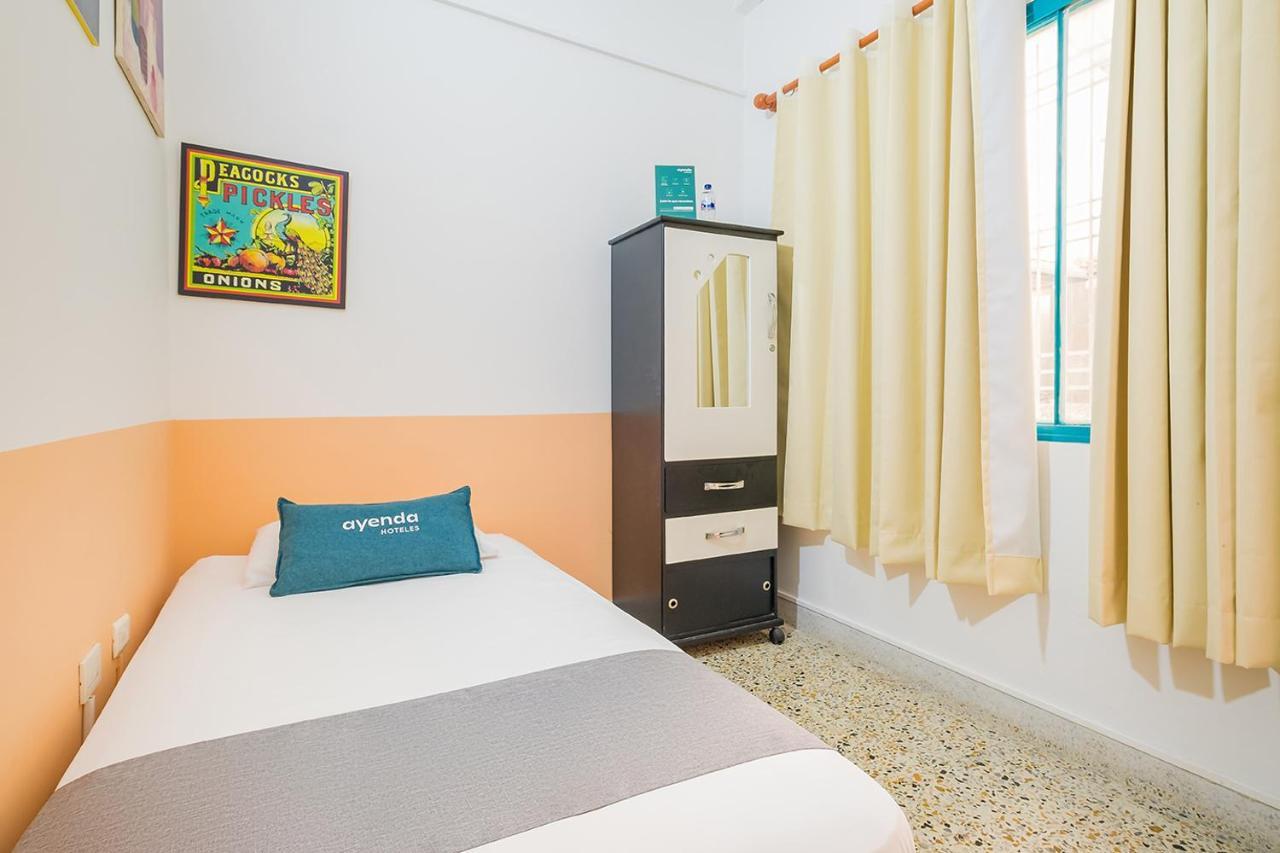 Casa De Pinos Hotel Bucaramanga Eksteriør billede