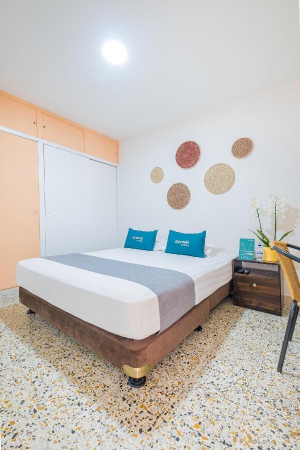 Casa De Pinos Hotel Bucaramanga Eksteriør billede