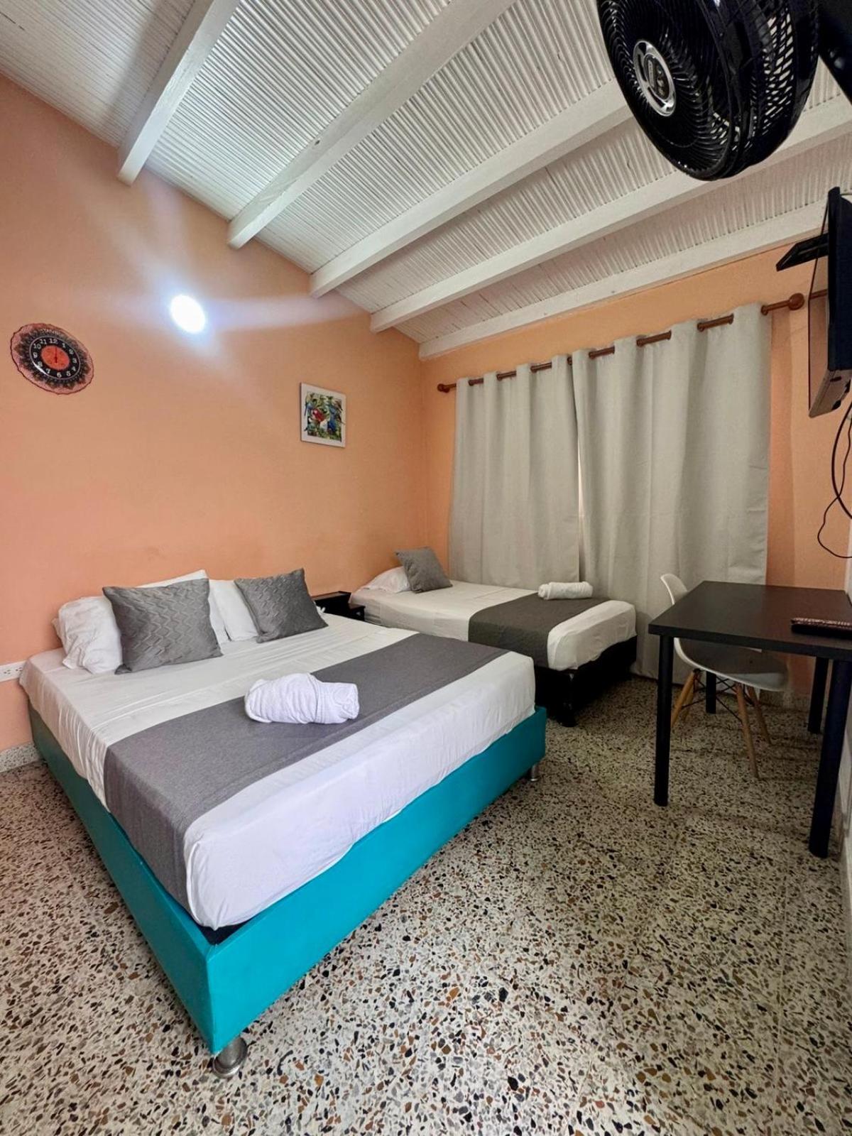 Casa De Pinos Hotel Bucaramanga Eksteriør billede